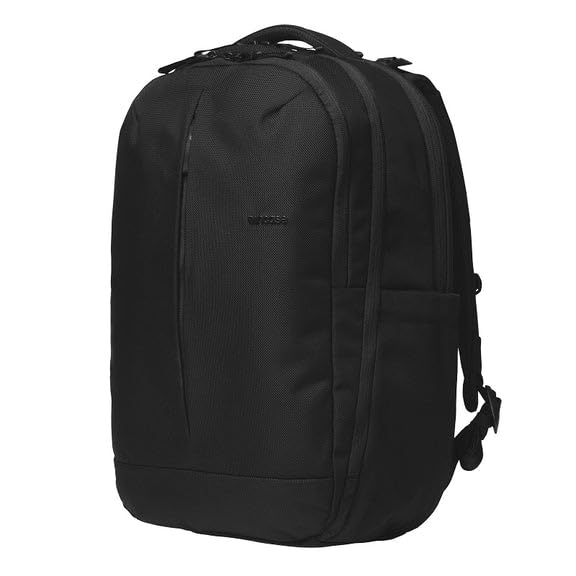 Amazon.com: Incase Tracks Backpack 25L-Black